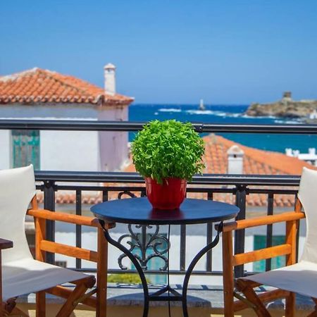 Seaview Stylish Flat In Andros - Walk To Beach Apartment Exterior photo